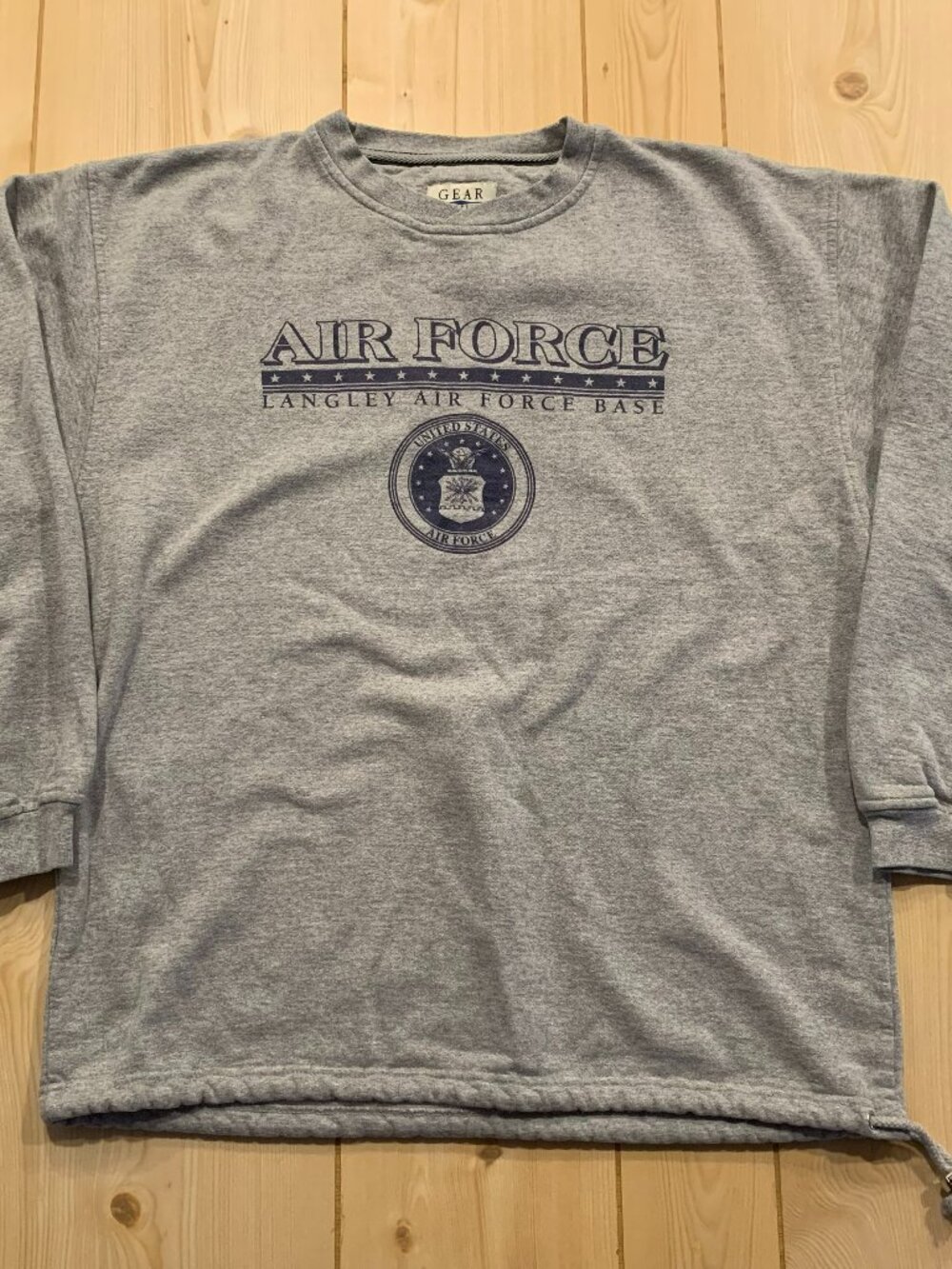 Vintage Y2K Langley Air Force Base Virginia United States Military Sweatshirt M